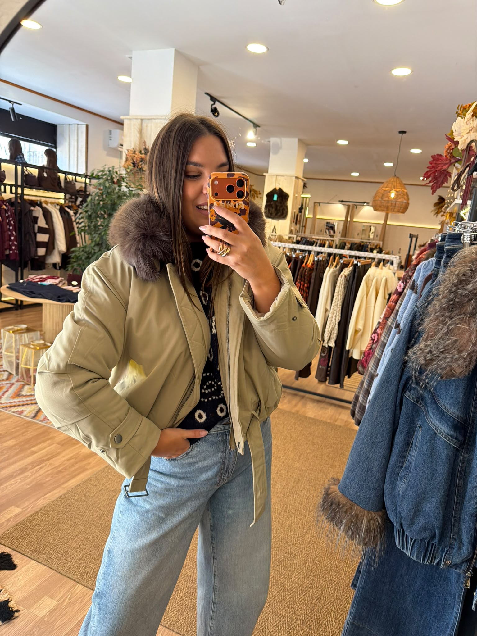 BOMBER CON CUELLO DESMONTABLE - Imagen 2